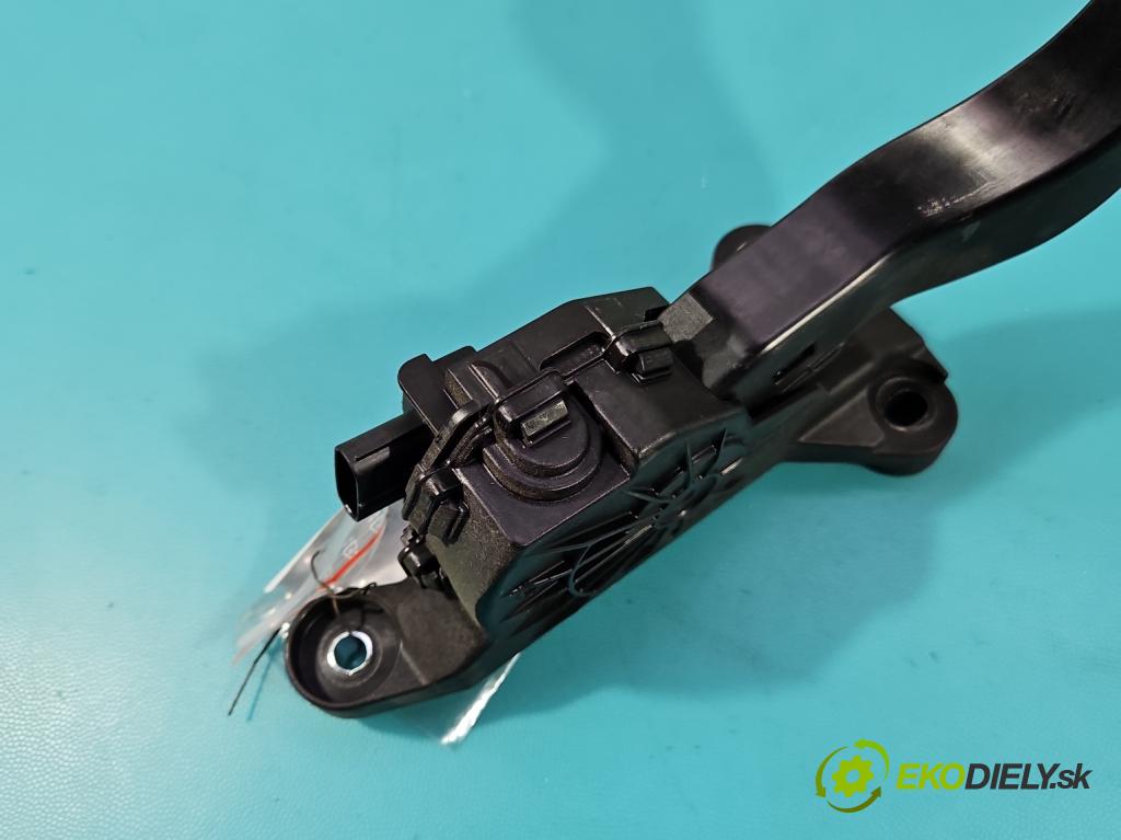 Kia Niro I 2016-2022 1.6 GDI 105 HP automatic 77 kW 1580 cm3 5- pedal plyn potenciometr: 32700-G2120