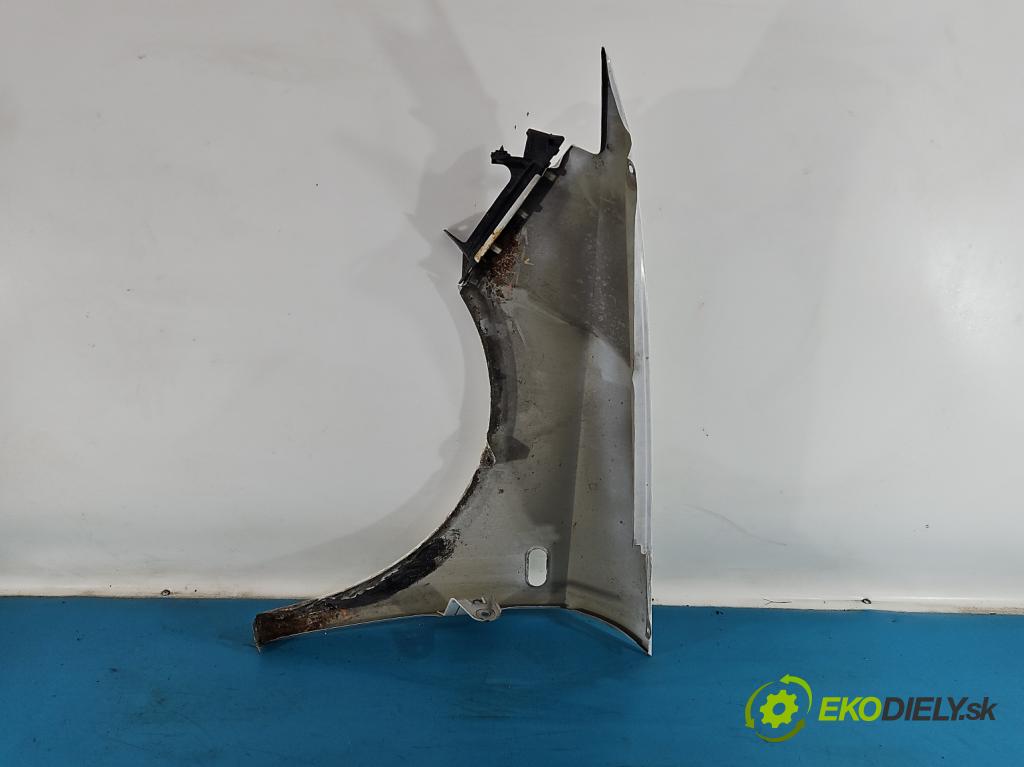 Seat Ibiza IV 6J 2008-2017 1.2 12V 69KM manual 51 kW 1198 cm3 5- blatník predné pravý  (Kľučka dverí ostatné)