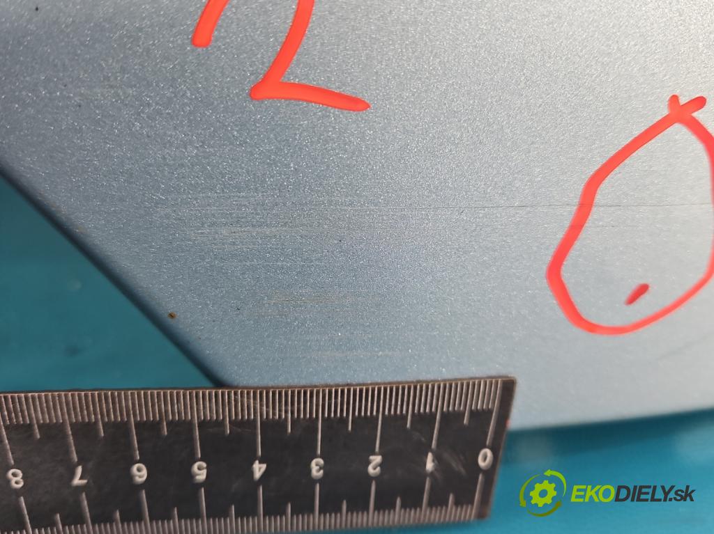 Peugeot 206 1.4 hdi 68 hp manual 50 kW 1398 cm3 3- blatnik přední pravý  (Klika dveří ostatní)