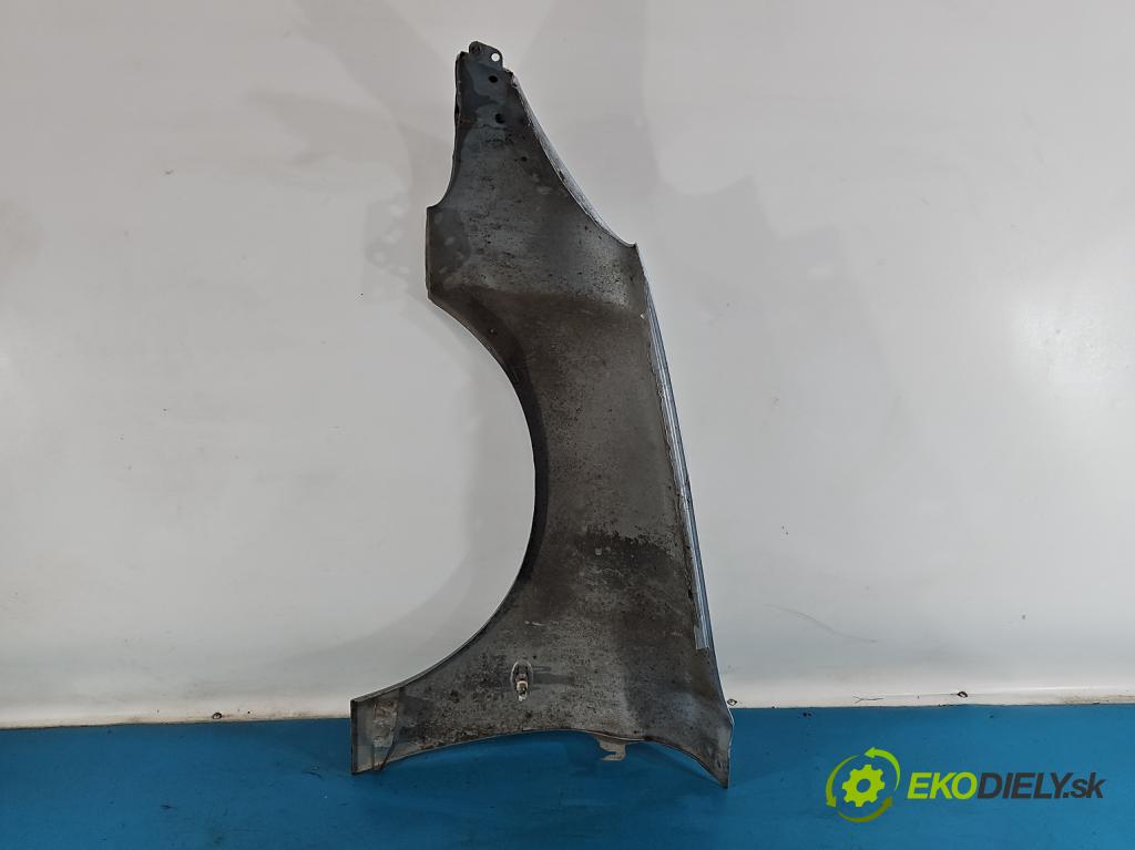 Peugeot 206 1.4 hdi 68 hp manual 50 kW 1398 cm3 3- blatnik přední pravý  (Klika dveří ostatní)