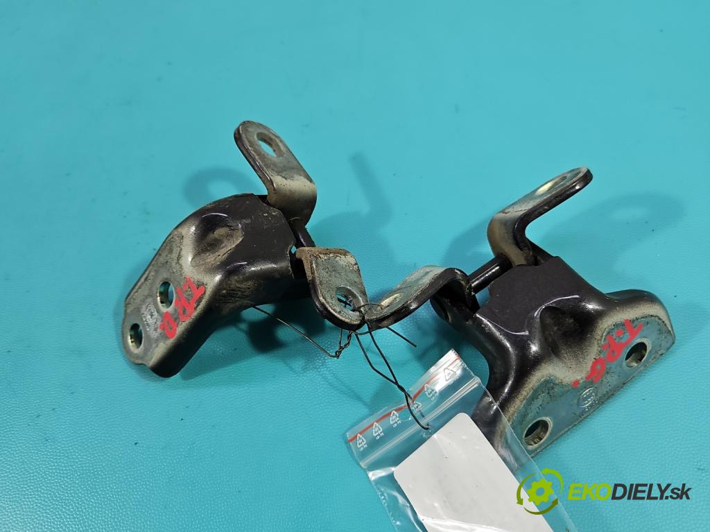 Kia Niro I 2016-2022 1.6 GDI 105 HP automatic 77 kW 1580 cm3 5- Závěs: dvere zadné pravý