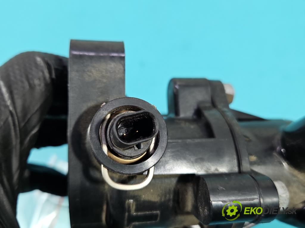 Kia Niro I 2016-2022 1.6 GDI 105 HP automatic 77 kW 1580 cm3 5- obal 25600-03HC0