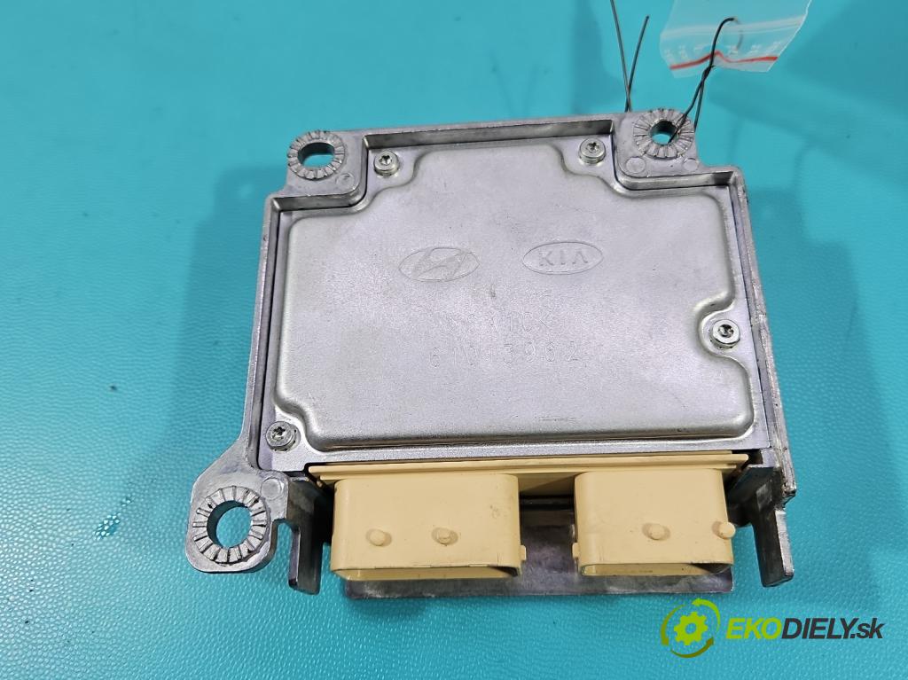 Kia Niro I 2016-2022 1.6 GDI 105 HP automatic 77 kW 1580 cm3 5- riadiaca jednotka vankúše: 95910-G5400
