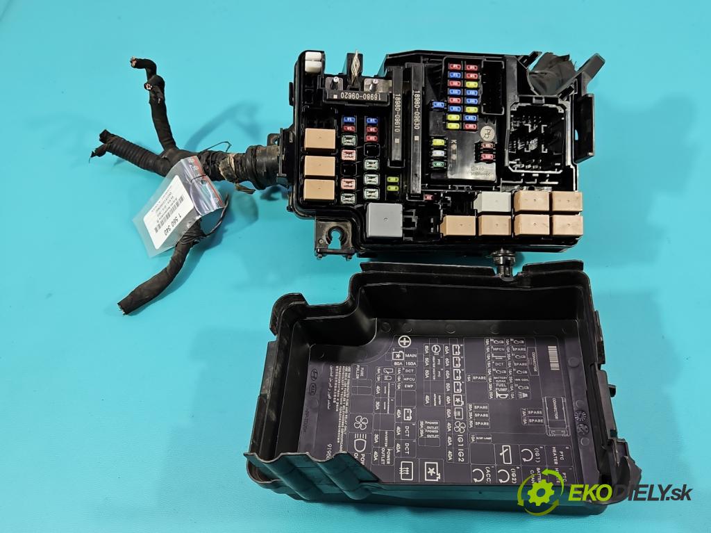 Kia Niro I 2016-2022 1.6 GDI 105 hp automatic 77 kW 1580 cm3 5- skříňka pojistková 91225-G5241 (Pojistková skříňka)