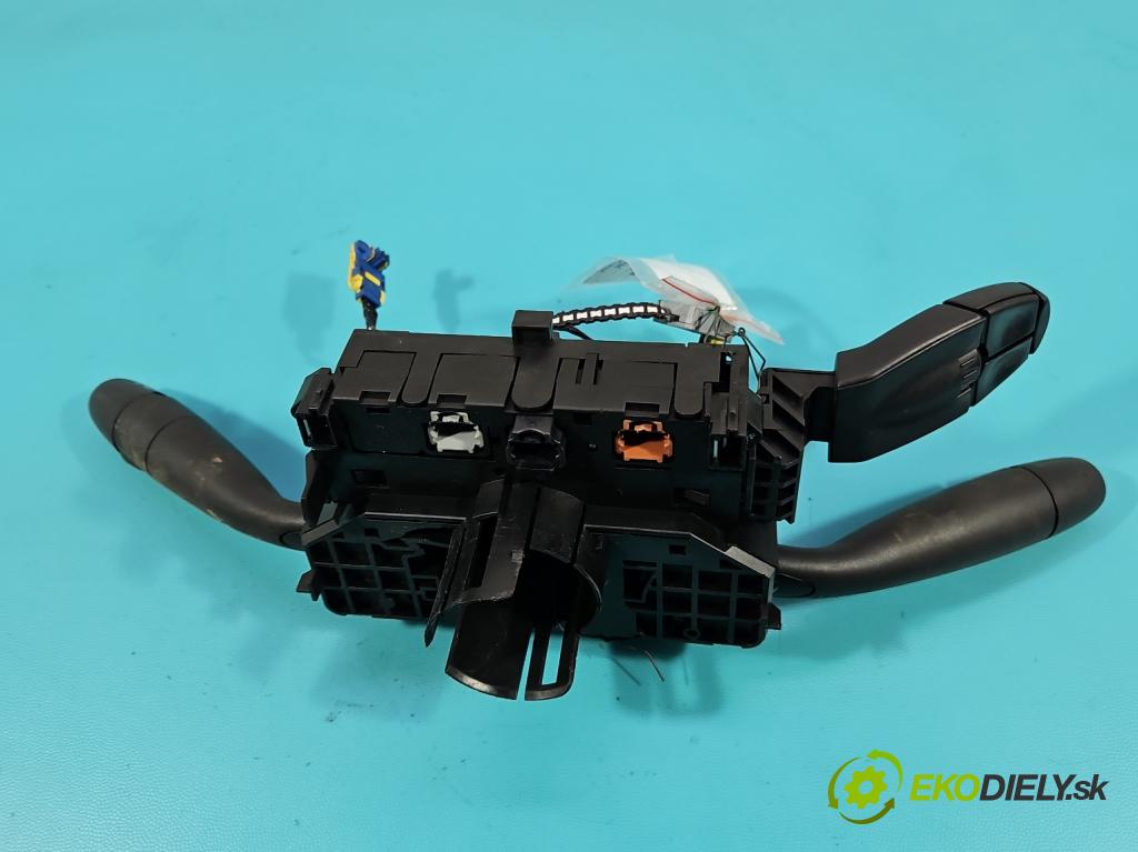 Peugeot 206 1.4 hdi 68 HP manual 50 kW 1398 cm3 3- prepínač komplex: 96417690XT (Prepínacie páčky pod volantom)