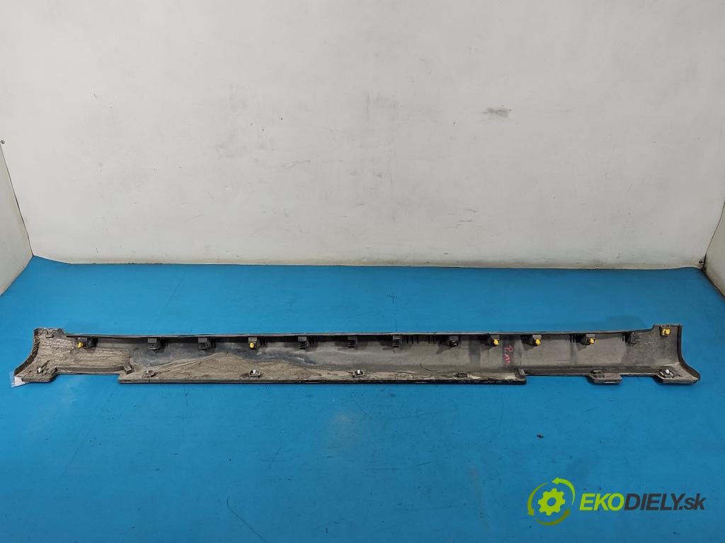 Kia Niro I 2016-2022 1.6 GDI 105 HP automatic 77 kW 1580 cm3 5- lišta práh: pravé  (Lišta prahová)