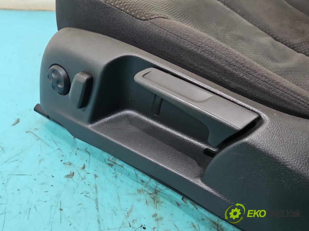 Vw Passat B6 2005-2010 1.9 tdi 105 HP manual 77 kW 1896 cm3 4- Sedačka ľavý  (Sedadlo)