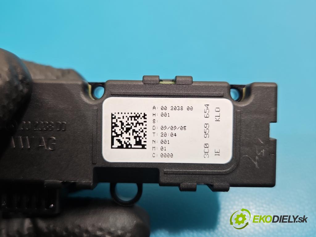 Vw Passat B6 2005-2010 1.9 tdi 105 hp manual 77 kW 1896 cm3 4- Přepínač sdružený 3C5953513B (Páčky pod volantem)