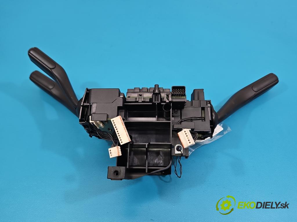 Vw Passat B6 2005-2010 1.9 tdi 105 hp manual 77 kW 1896 cm3 4- Přepínač sdružený 3C5953513B (Páčky pod volantem)