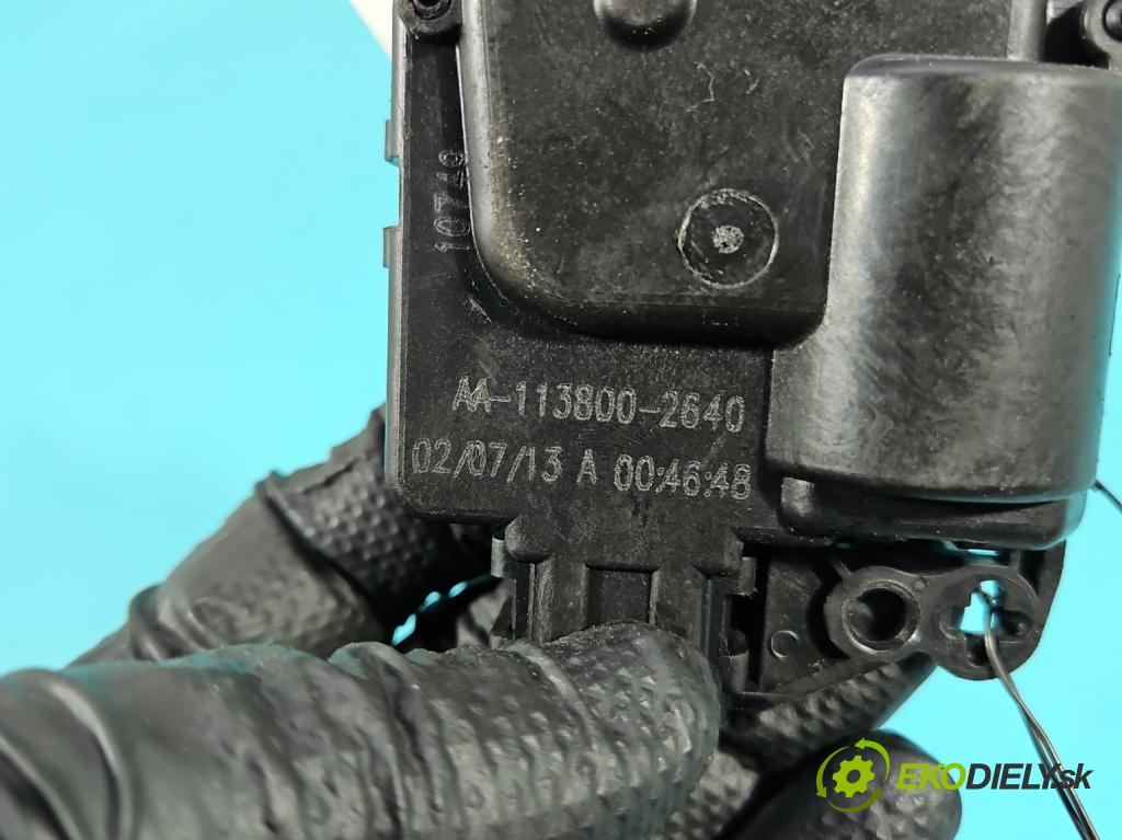 Fiat Freemont 2.0 jtd 170 hp manual 125 kW 1956 cm3 5- motorek topení AA-113800-2640