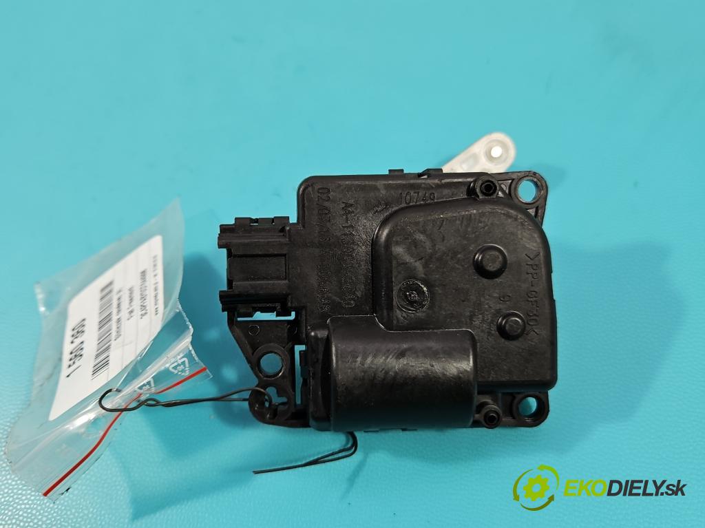 Fiat Freemont 2.0 jtd 170 hp manual 125 kW 1956 cm3 5- motorek topení AA-113800-2640