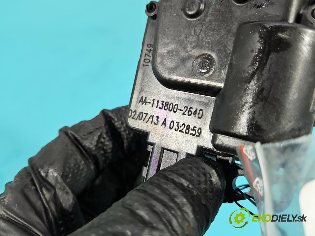 Fiat Freemont 2.0 jtd 170 hp manual 125 kW 1956 cm3 5- motorek topení AA-113800-2640