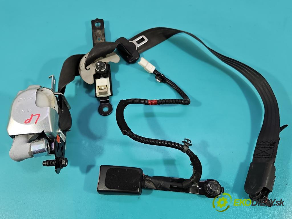 Kia Ceed II 2012-2018 1.6 crdi 128 HP manual 94 kW 1582 cm3 5- pas bezpečnosť: predné ľavý 88810-A2000