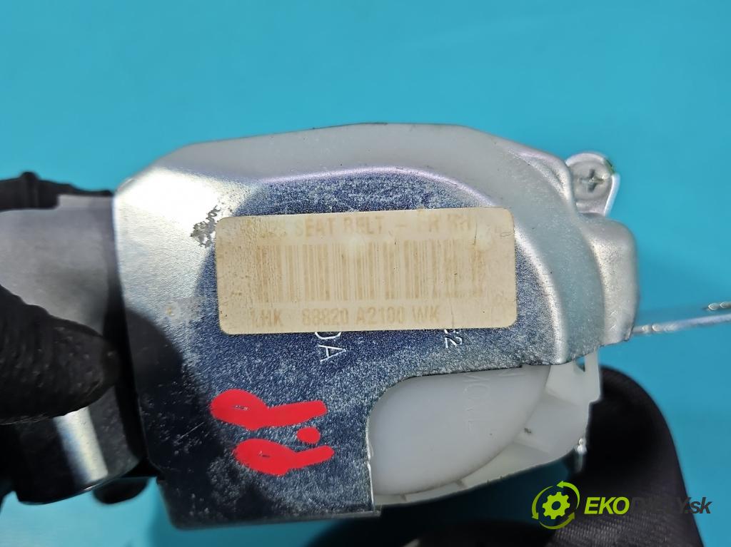 Kia Ceed II 2012-2018 1.6 crdi 128 hp manual 94 kW 1582 cm3 5- stěna bezpečnost přední pravý