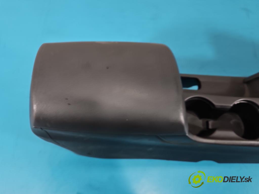 Kia Ceed II 2012-2018 1.6 crdi 128 HP manual 94 kW 1582 cm3 5- operadlo 84651-A2000 (Lakťová opierka)