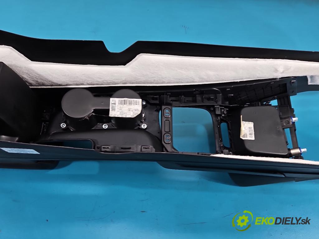 Kia Ceed II 2012-2018 1.6 crdi 128 HP manual 94 kW 1582 cm3 5- operadlo 84651-A2000 (Lakťová opierka)