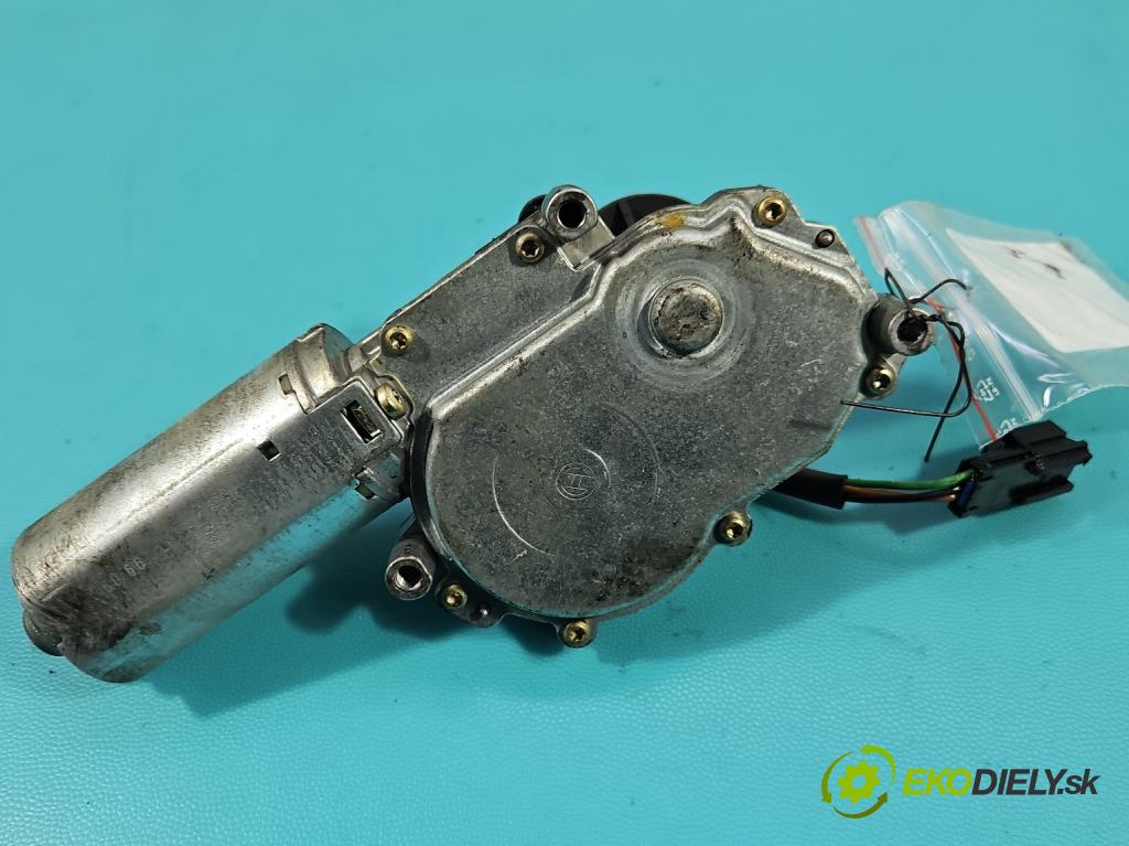 Mitsubishi Space star 1.3 16V 86 HP manual 63 kW 1299 cm3 5- motor stieračov zadné