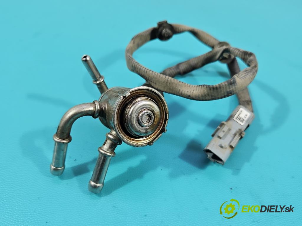 Renault Express 1.5 dci 95 HP manual 70 kW 1461 cm3 5- vstrek 160720140R (Vstrekovač paliva)