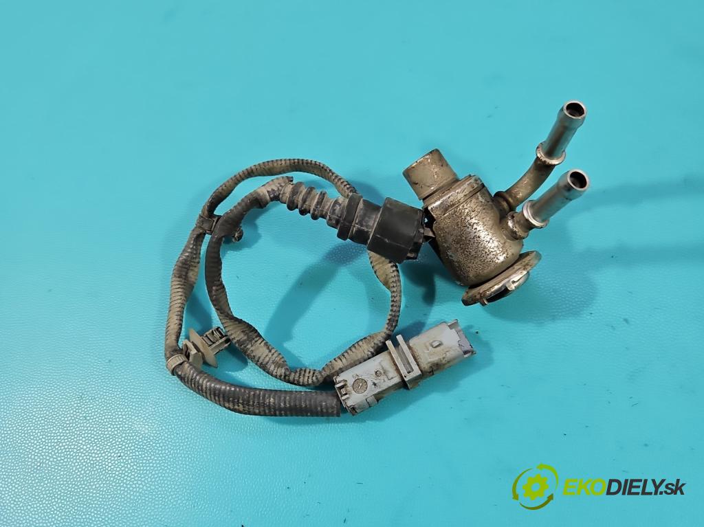 Renault Express 1.5 dci 95 HP manual 70 kW 1461 cm3 5- vstrek 160720140R (Vstrekovač paliva)