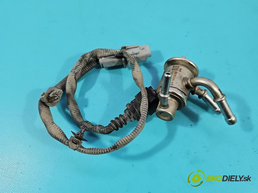 Renault Express 1.5 dci 95 HP manual 70 kW 1461 cm3 5- vstrek 160720140R (Vstrekovač paliva)