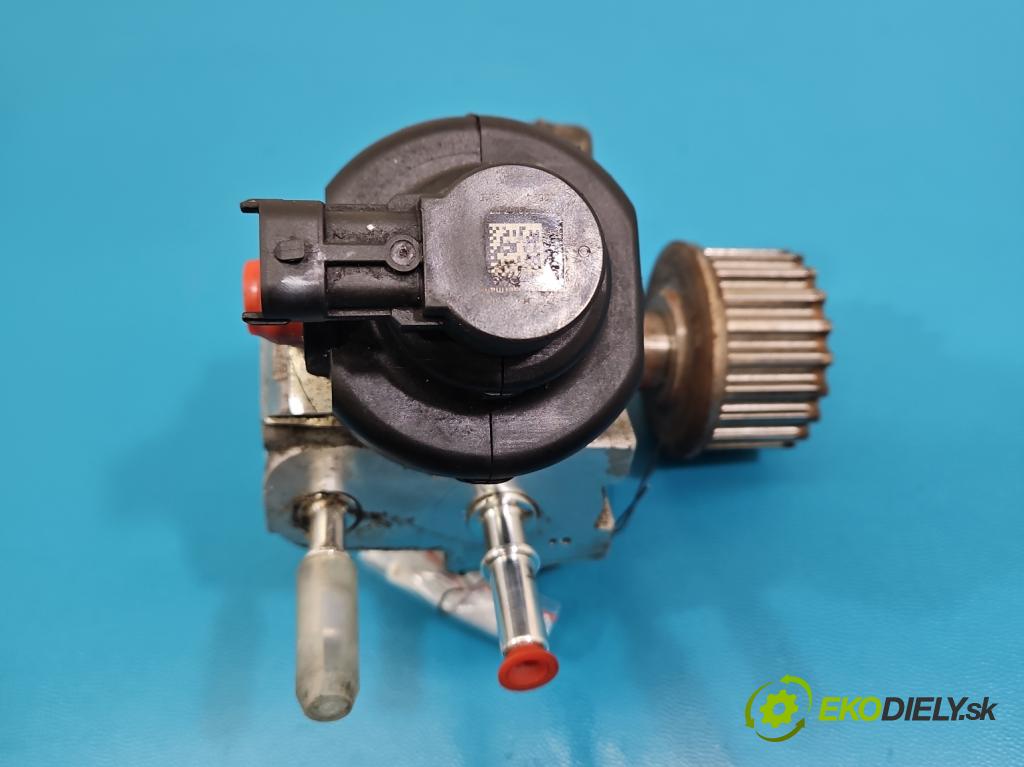 Renault Express 1.5 dci 95 HP manual 70 kW 1461 cm3 5- čerpadlo vstrekovacia 0445010763 (Vstrekovacie čerpadlo)