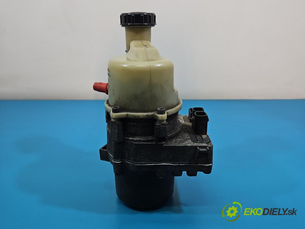 Renault Express 1.5 dci 95 HP manual 70 kW 1461 cm3 5- čerpadlo posilovač 491109155R (Servočerpadlo)