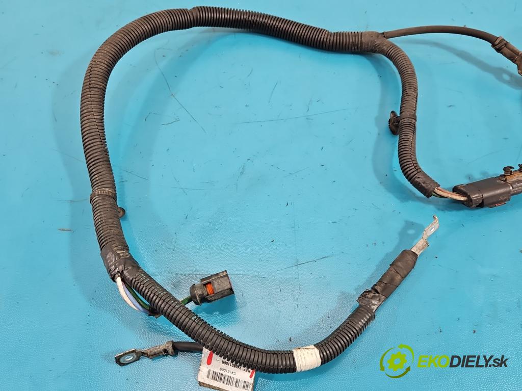 Renault Express 1.5 dci 95 HP manual 70 kW 1461 cm3 5- Zväzok: ostatné 240801106R