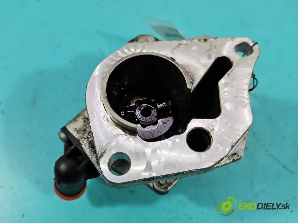 Renault Express 1.5 dci 95 HP manual 70 kW 1461 cm3 5- čerpadlo rotačný 146502327R