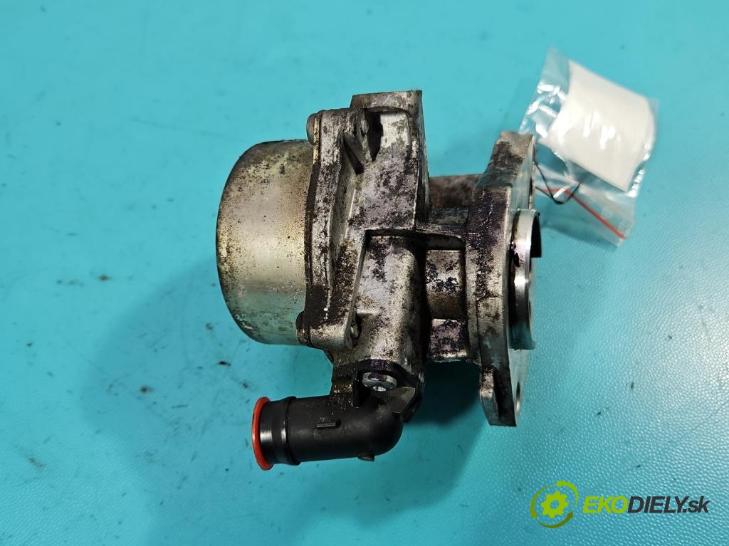 Renault Express 1.5 dci 95 HP manual 70 kW 1461 cm3 5- čerpadlo rotačný 146502327R