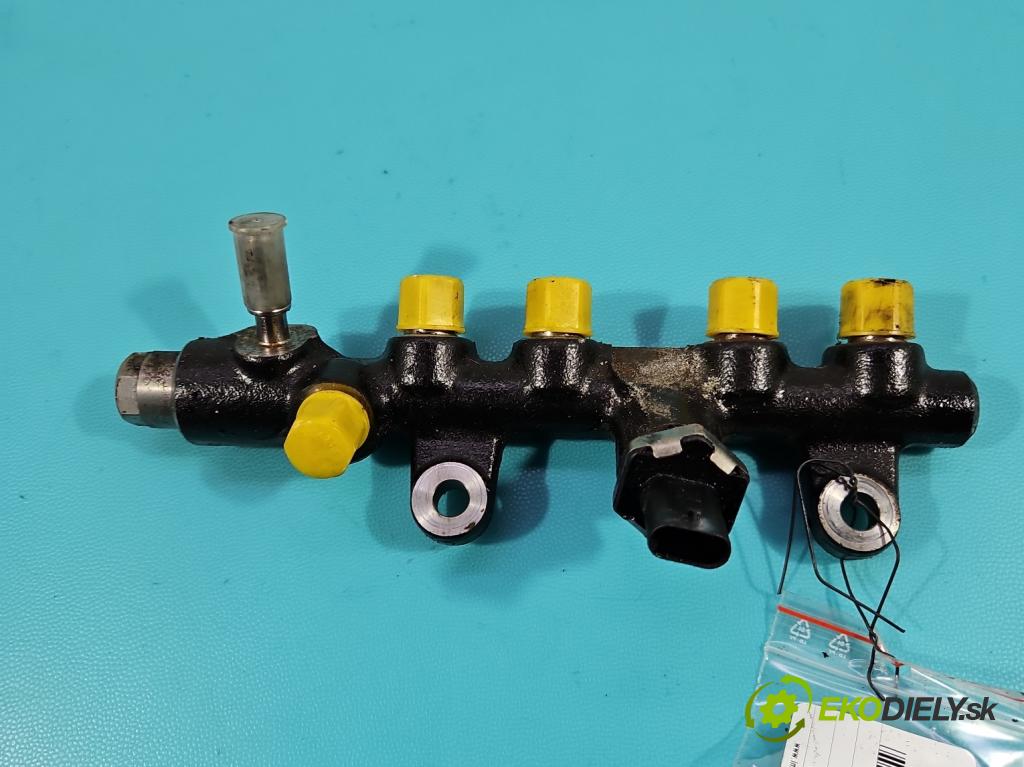 Renault Express 1.5 dci 95 hp manual 70 kW 1461 cm3 5- lišta vstřikovací 175213274R (Vstřikovací lišta)