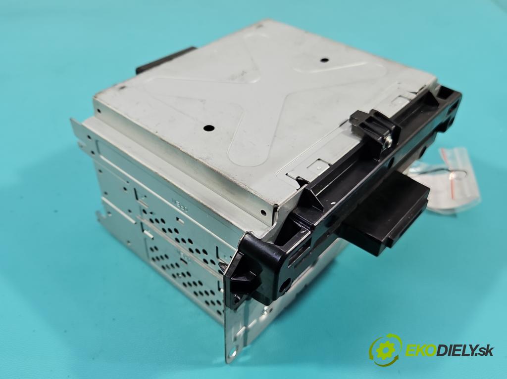 Fiat Freemont 2.0 jtd 170 hp manual 125 kW 1956 cm3 5- Radio továrna: P05091461AH