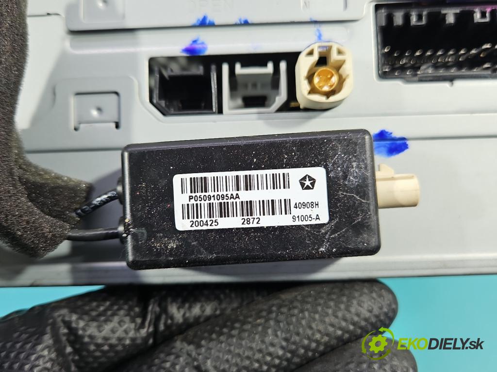 Fiat Freemont 2.0 jtd 170 hp manual 125 kW 1956 cm3 5- Radio továrna: P05091461AH