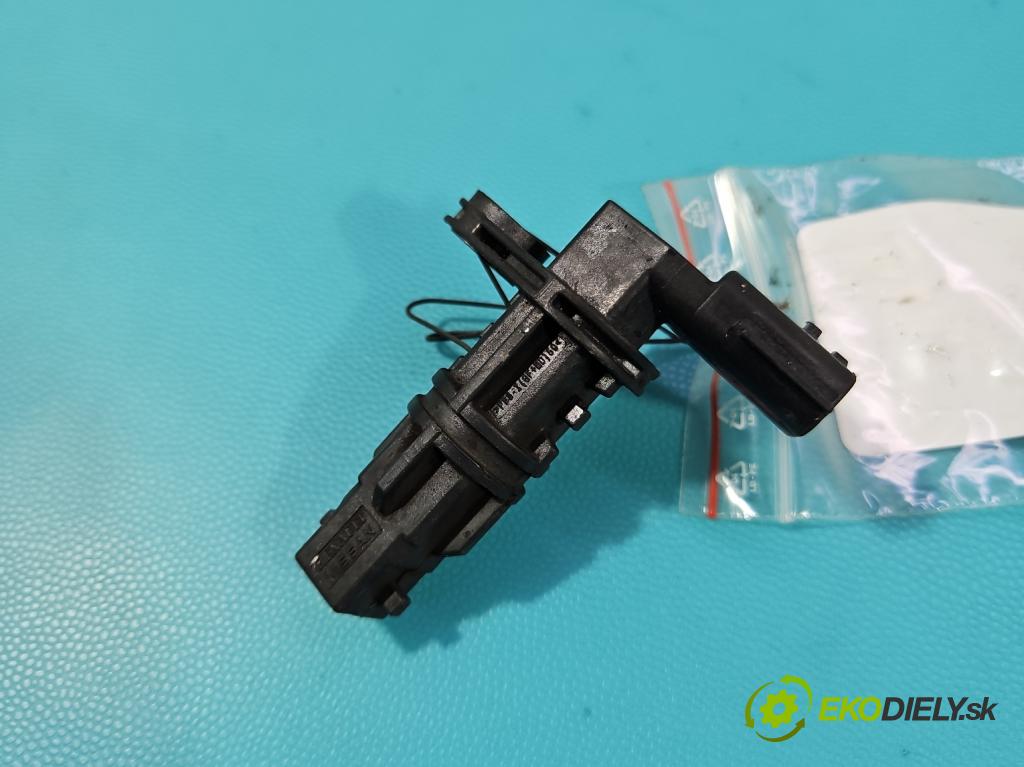 Renault Express 1.5 dci 95 HP manual 70 kW 1461 cm3 5- snímač pozícia: hriadele kľukovej 237313661R (Snímač polohy kľukového hriadeľa)