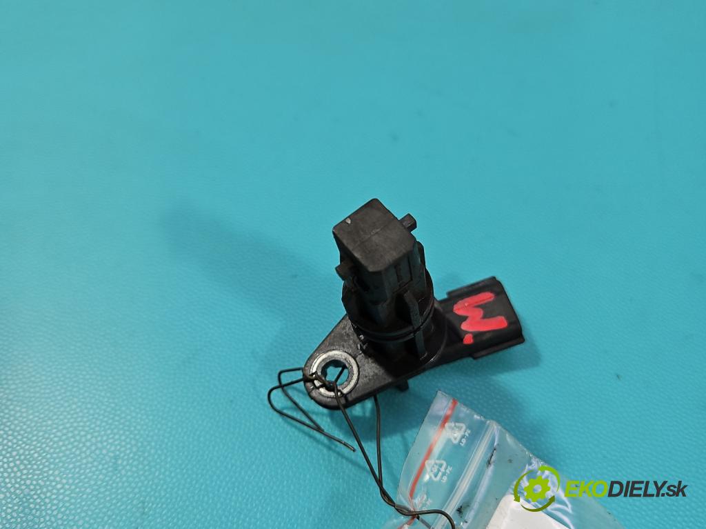 Renault Express 1.5 dci 95 HP manual 70 kW 1461 cm3 5- snímač pozícia: hriadele kľukovej 237313661R (Snímač polohy kľukového hriadeľa)