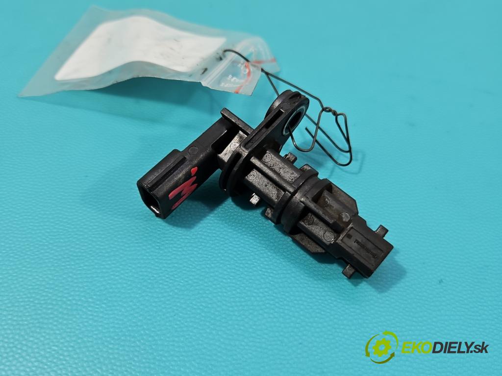 Renault Express 1.5 dci 95 hp manual 70 kW 1461 cm3 5- snímač pozice: hřídel klikový 237313661R (Snímač polohy klikového hřídele)