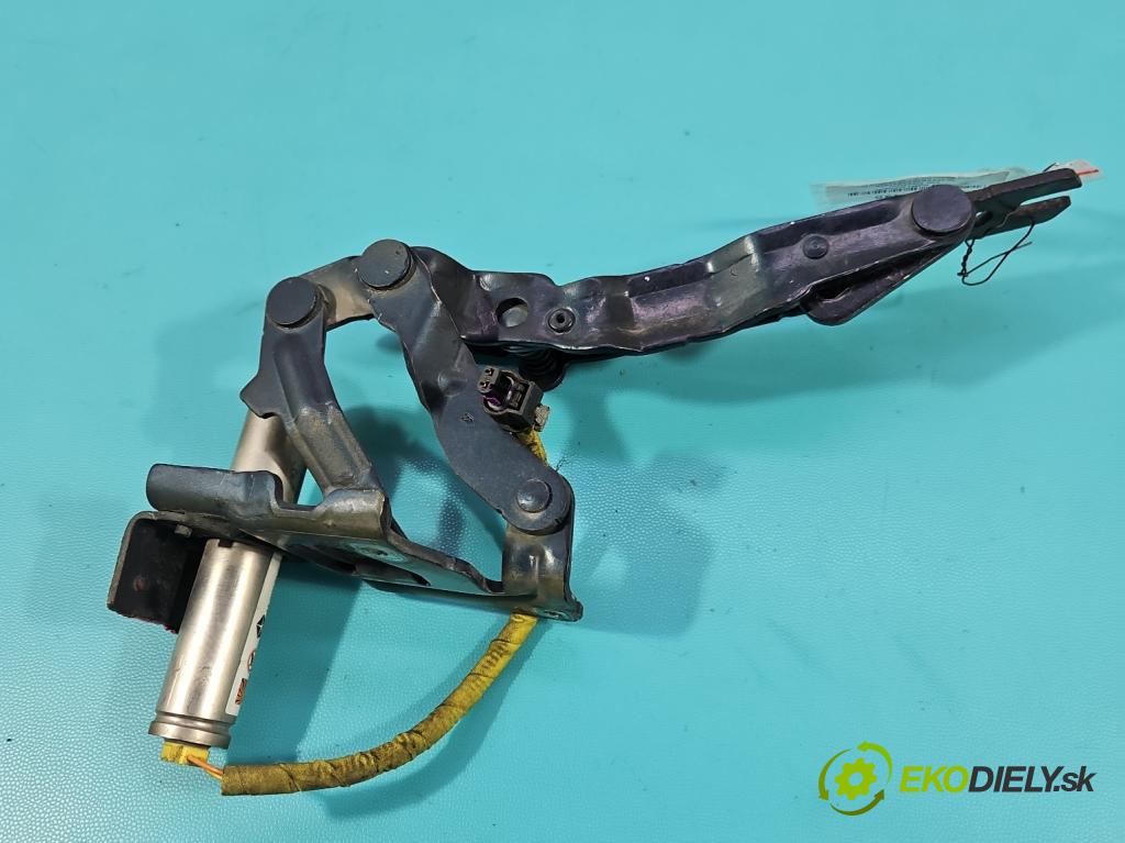 Fiat Freemont 2.0 jtd 170 HP manual 125 kW 1956 cm3 5- Závěs: kapoty pravý 68066584AC