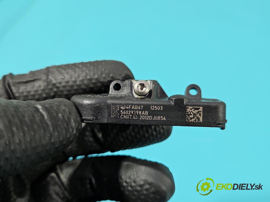 Fiat Freemont 2.0 jtd 170 hp manual 125 kW 1956 cm3 5- snímač tlaku pneumatika 56029398AB (Snímač tlaku v pneumatice)