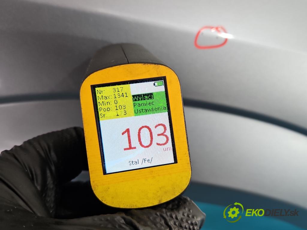 Opel Astra III 2004-2014 1.8 16V 125 HP manual 92 kW 1796 cm3 5- blatník predné pravý  (Kľučka dverí ostatné)