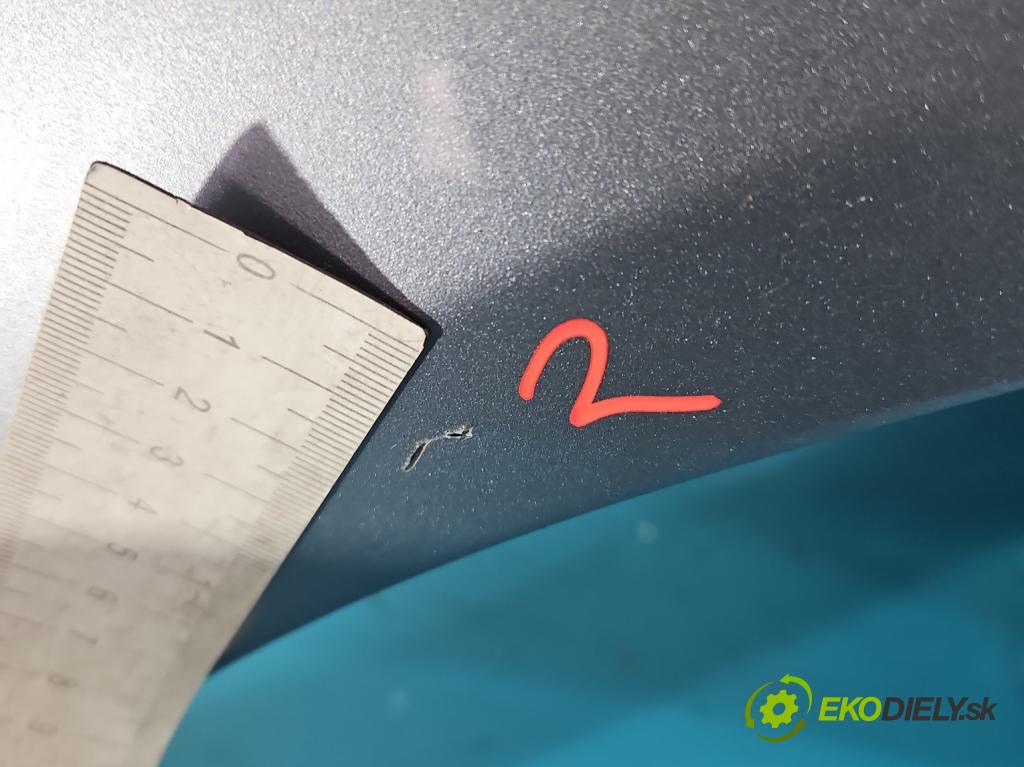 Opel Astra III 2004-2014 1.8 16V 125 HP manual 92 kW 1796 cm3 5- blatník predné pravý  (Kľučka dverí ostatné)