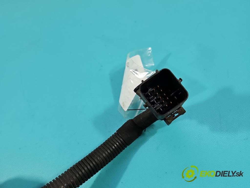 Kia Niro I 2016-2022 1.6 GDI 105 HP automatic 77 kW 1580 cm3 5- Zväzok: ostatné B170401