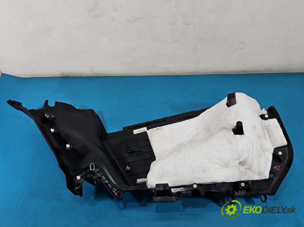 Jeep Cherokee KL 2013-2023 2.0 multijet 140 hp manual 103 kW 1956 cm3 5- Tapacír: kufra: pravé 1UD08TRMAB