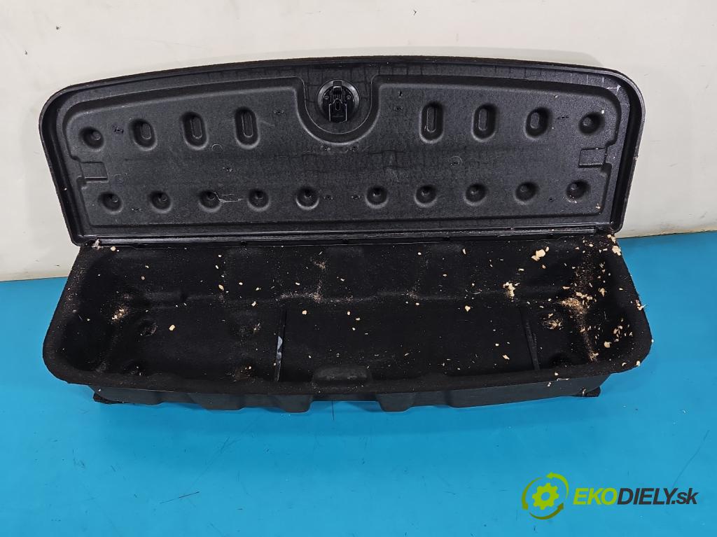 Fiat Freemont 2.0 jtd 170 HP manual 125 kW 1956 cm3 5- kastlík 5AEGAD059