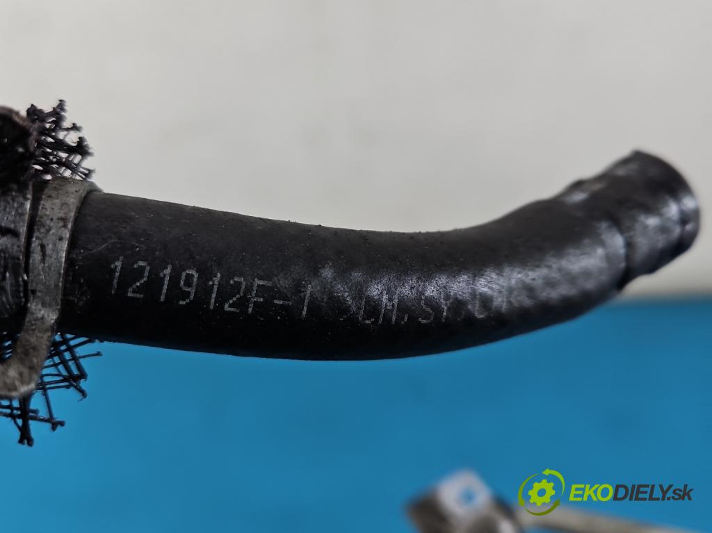 Fiat Freemont 2.0 jtd 170 HP manual 125 kW 1956 cm3 5- rúrka posilovač