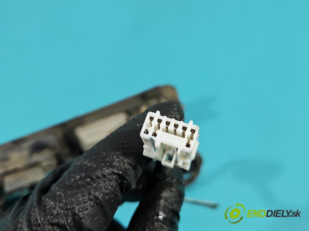 Kia Ceed II 2012-2018 1.6 crdi 128 HP manual 94 kW 1582 cm3 5- podsvietenie 87312-A2250