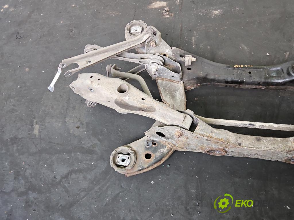 Opel Insignia B 2017-2022 2.0 T 260 HP automatic 191 kW 1998 cm3 5- zadna výstuha  (Výstuha zadná)