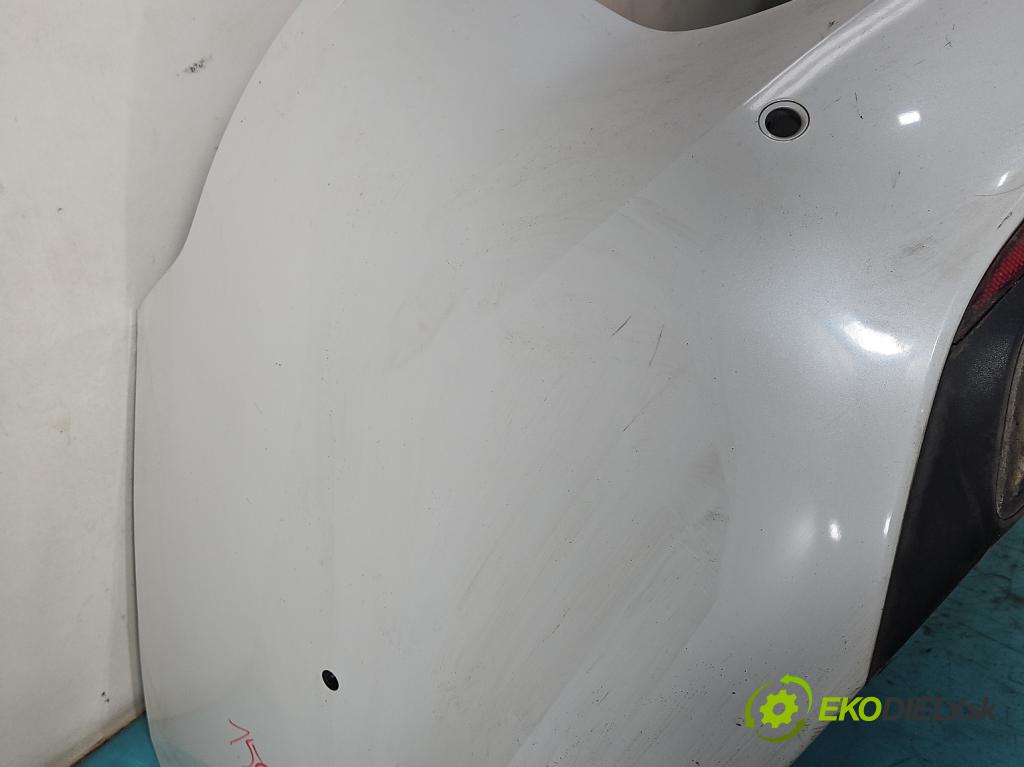 Opel Insignia B 2017-2022 2.0 T 260 HP automatic 191 kW 1998 cm3 5- nárazník zadné 39138806 (Kľučka dverí ostatné)