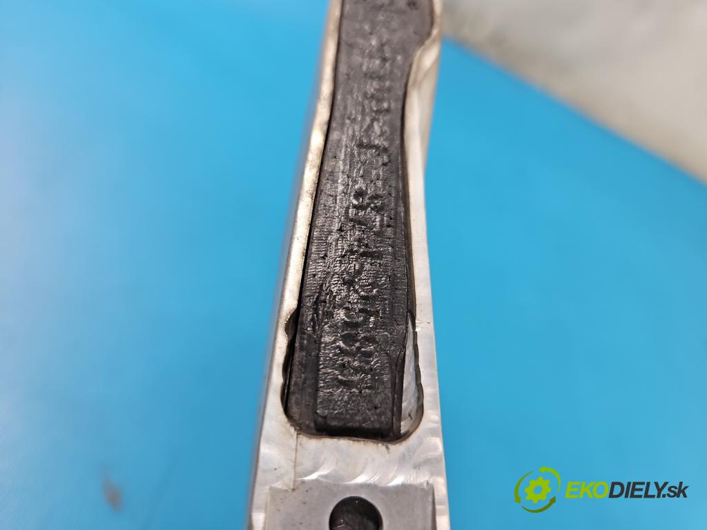 Opel Insignia B 2017-2022 2.0 T 260 HP automatic 191 kW 1998 cm3 5- zábradlí: