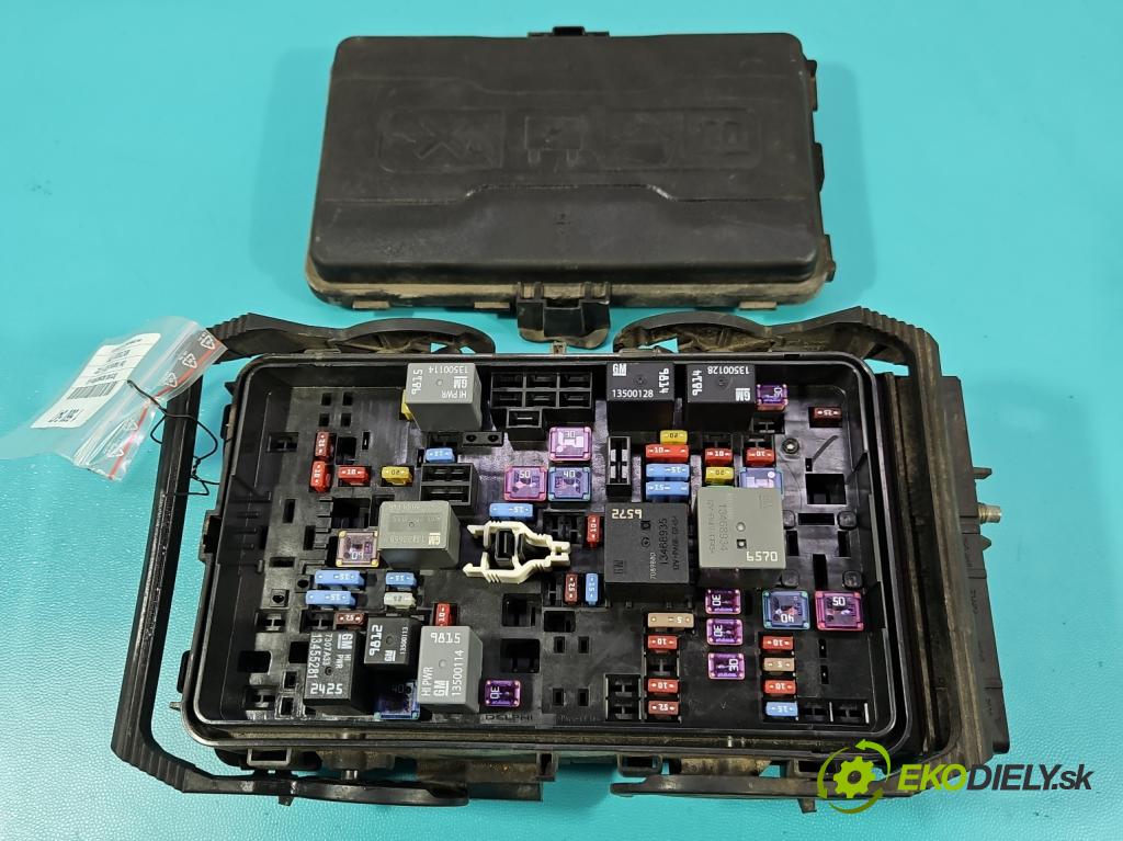 Opel Insignia B 2017-2022 2.0 T 260 hp automatic 191 kW 1998 cm3 5- skříňka pojistková 39116633 (Pojistková skříňka)