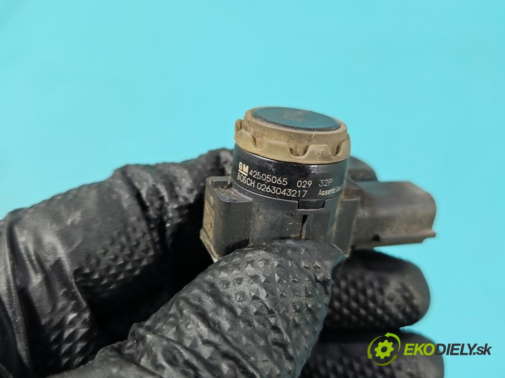 Opel Insignia B 2017-2022 2.0 T 260 HP automatic 191 kW 1998 cm3 5- snímač parkovaní: 0263043217