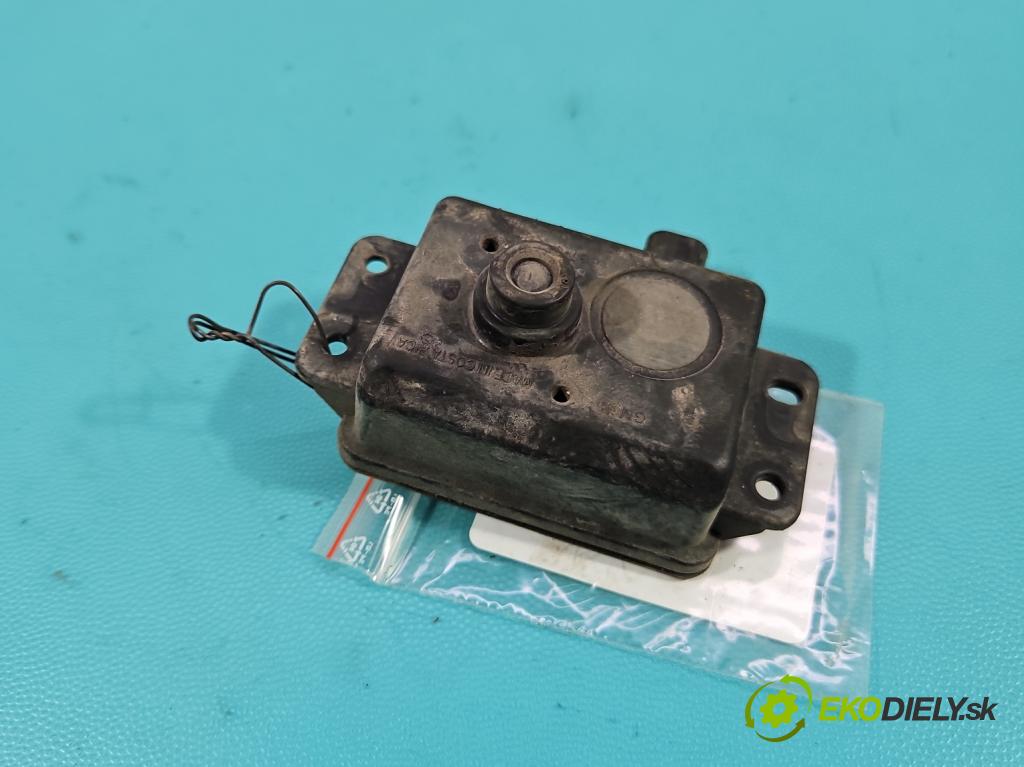 Opel Insignia B 2017-2022 2.0 T 260 HP automatic 191 kW 1998 cm3 5- riadiaca jednotka ostatné 23355896